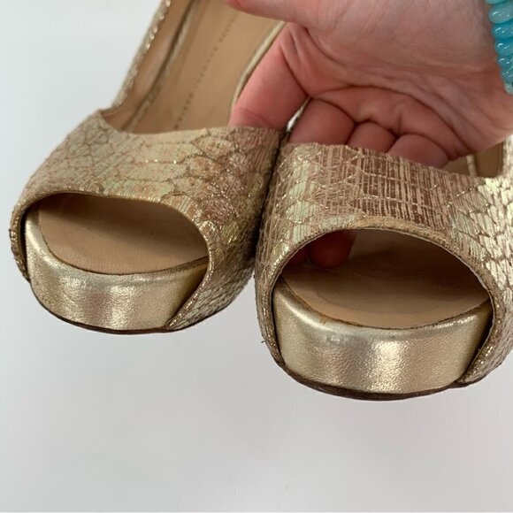 Giuseppe Zanotti heels 40 gold Italian leather snakeskin embossed platforms - Picture 10 of 15